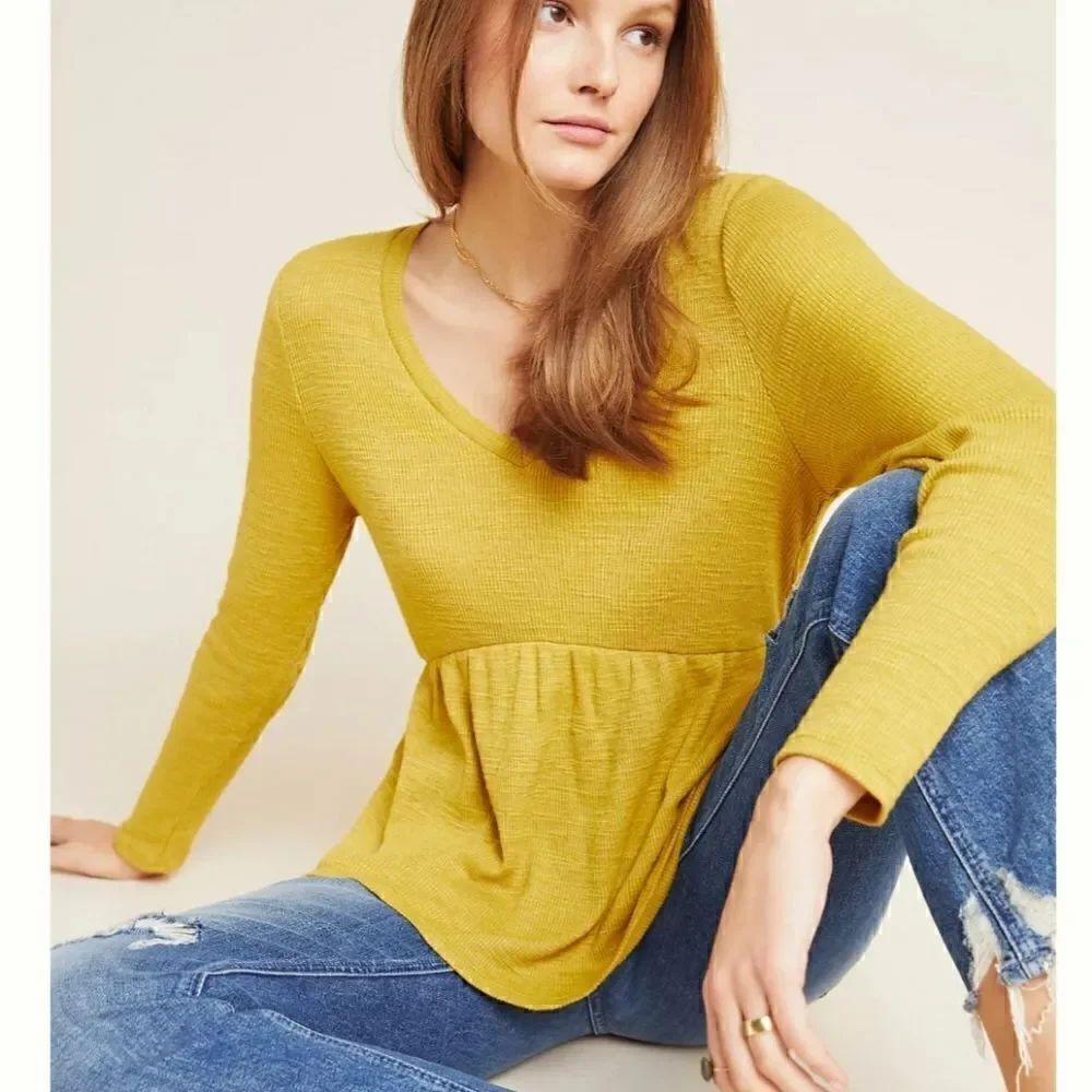 NWT Extra Small Anthropologie tla Yellow High Low Hem Rib V Neck Mustard